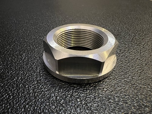 Yamaha kawasaki dado m22x1 - ,