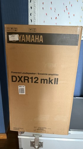 Yamaha dxr12 mkii powered - yamaha,